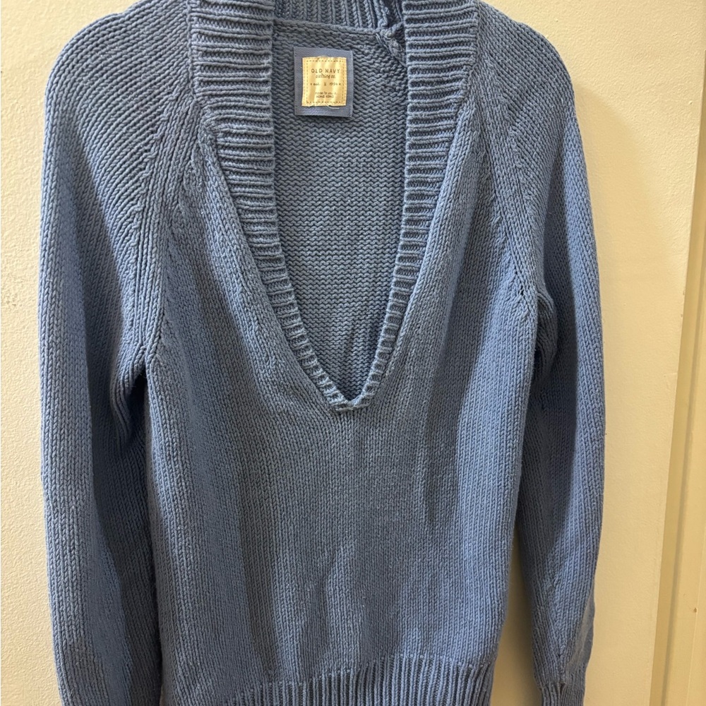 Old Navy Light Blue Knit Sweater